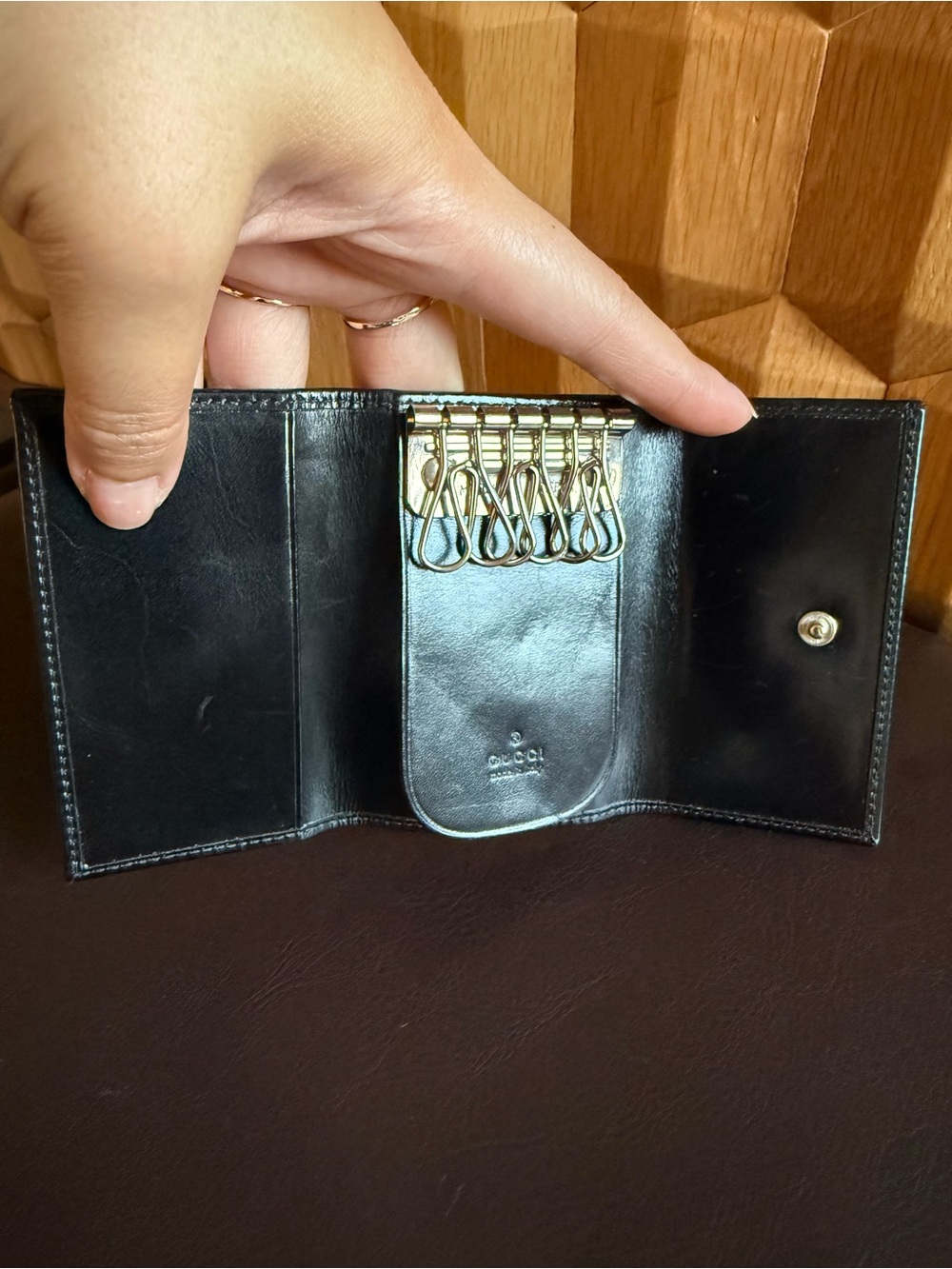 Gucci Compact Keyholder - Picture 6 of 7